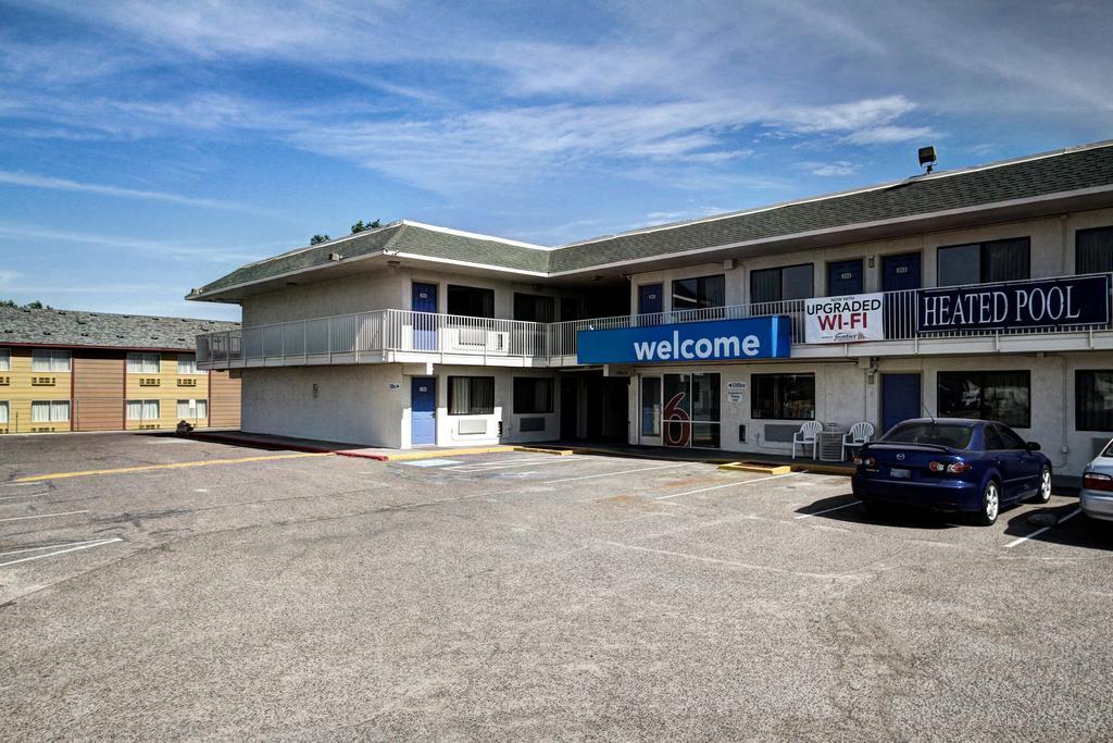 Motel 6 Wells Eksteriør billede